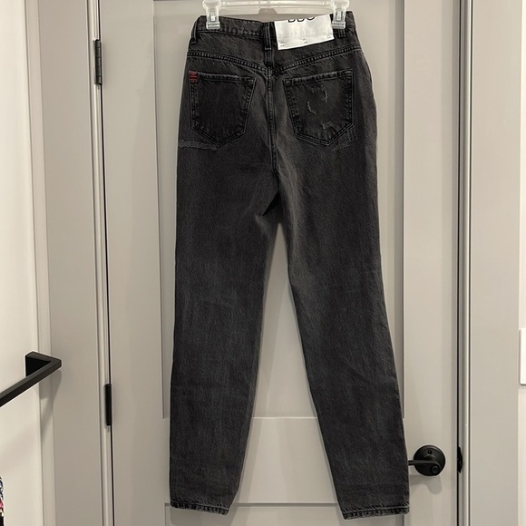 NEW BDG UO Grunge High Rise Mom Distressed Jeans Black Grey 25 goth y2k - Picture 9 of 13